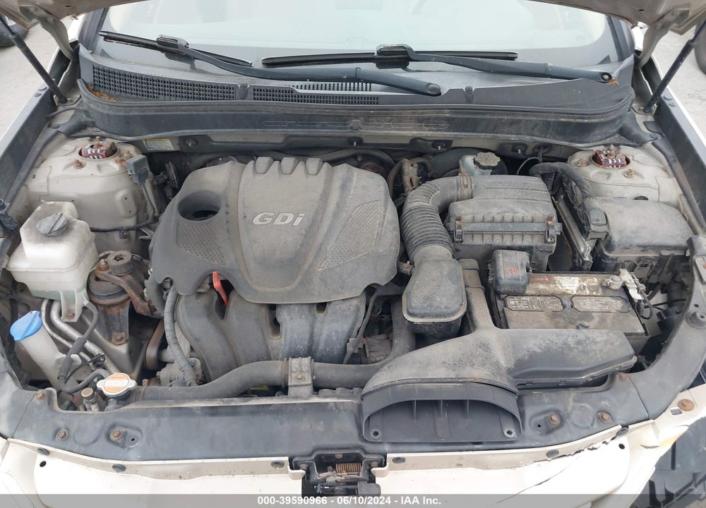 2011 HYUNDAI SONATA VIN: 5NPEB4AC8BH079908