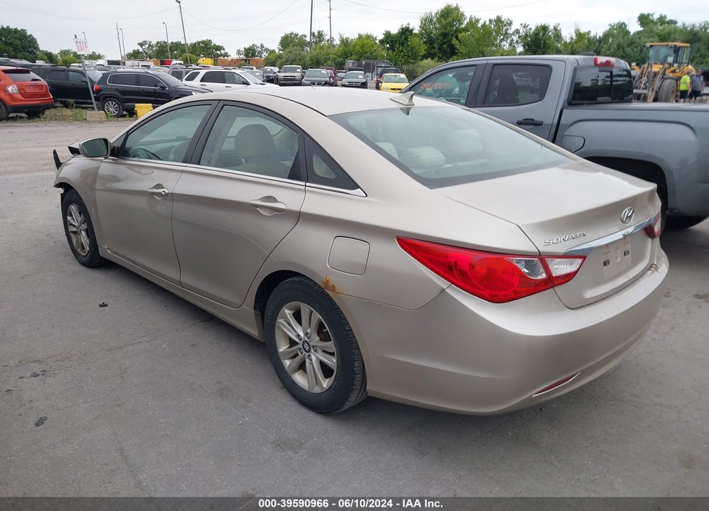 2011 HYUNDAI SONATA VIN: 5NPEB4AC8BH079908