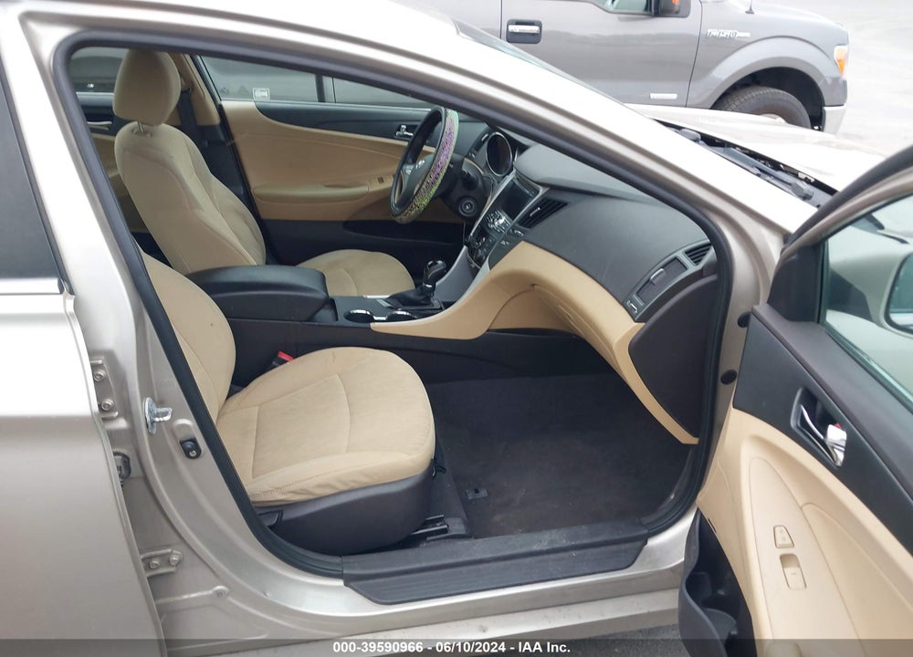 2011 HYUNDAI SONATA VIN: 5NPEB4AC8BH079908
