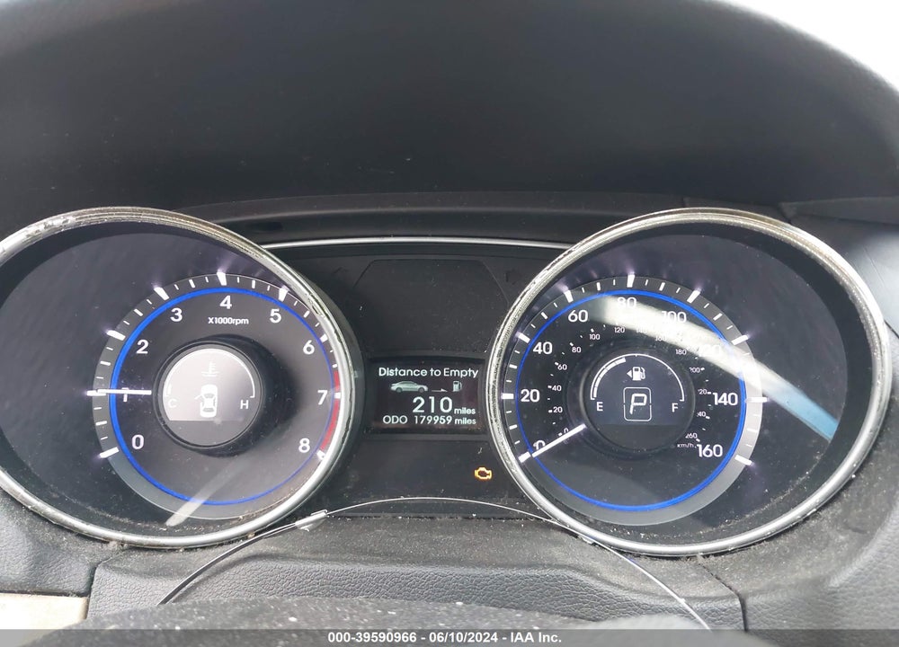2011 HYUNDAI SONATA VIN: 5NPEB4AC8BH079908