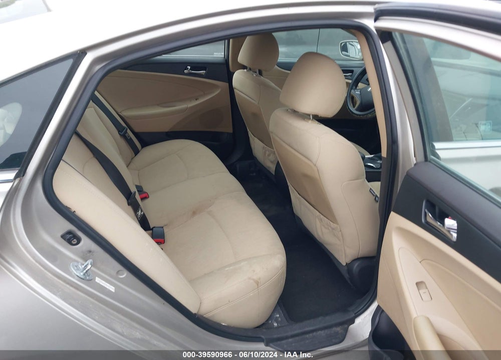 2011 HYUNDAI SONATA VIN: 5NPEB4AC8BH079908