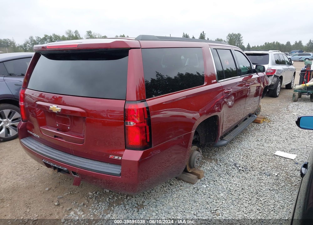 2017 CHEVROLET SUBURBAN LT VIN: 1GNSKHKC8HR226357