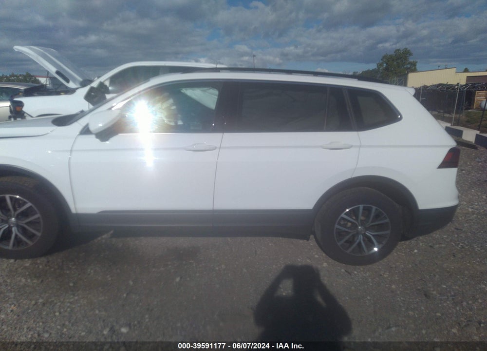 2019 VOLKSWAGEN TIGUAN 2.0T SE/2.0T SEL/2.0T SEL R-LINE/2.0T SEL R-LINE BLACK VIN: 3VV2B7AX9KM010793