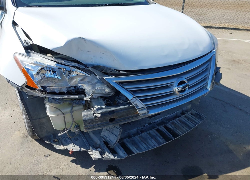 2014 NISSAN SENTRA S VIN: 3N1AB7AP5EY281571