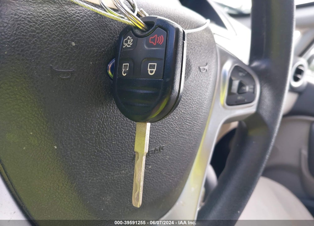 2019 FORD FIESTA SE VIN: 3FADP4BJ3KM130838