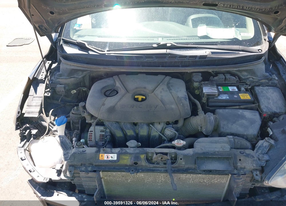 2014 HYUNDAI ELANTRA SE VIN: 5NPDH4AE5EH541647