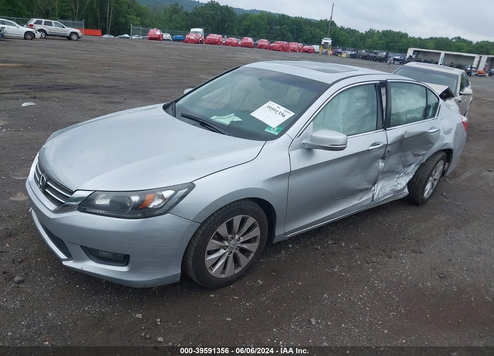 2014 HONDA ACCORD VIN: 1HGCR2F70EA245077