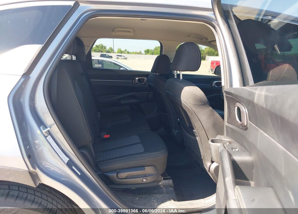 2021 KIA SORENTO LX VIN: 5XYRG4LC8MG025972