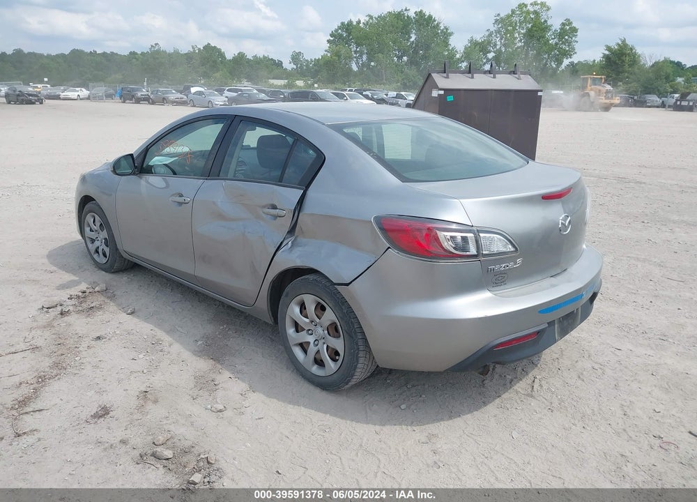 2011 MAZDA MAZDA3 VIN: JM1BL1UF4B1902782