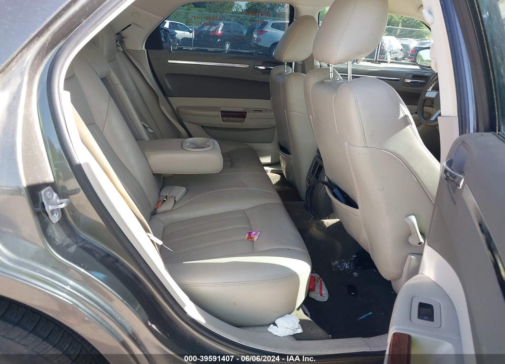 2008 CHRYSLER 300C VIN: 2C3LK63H68H284144