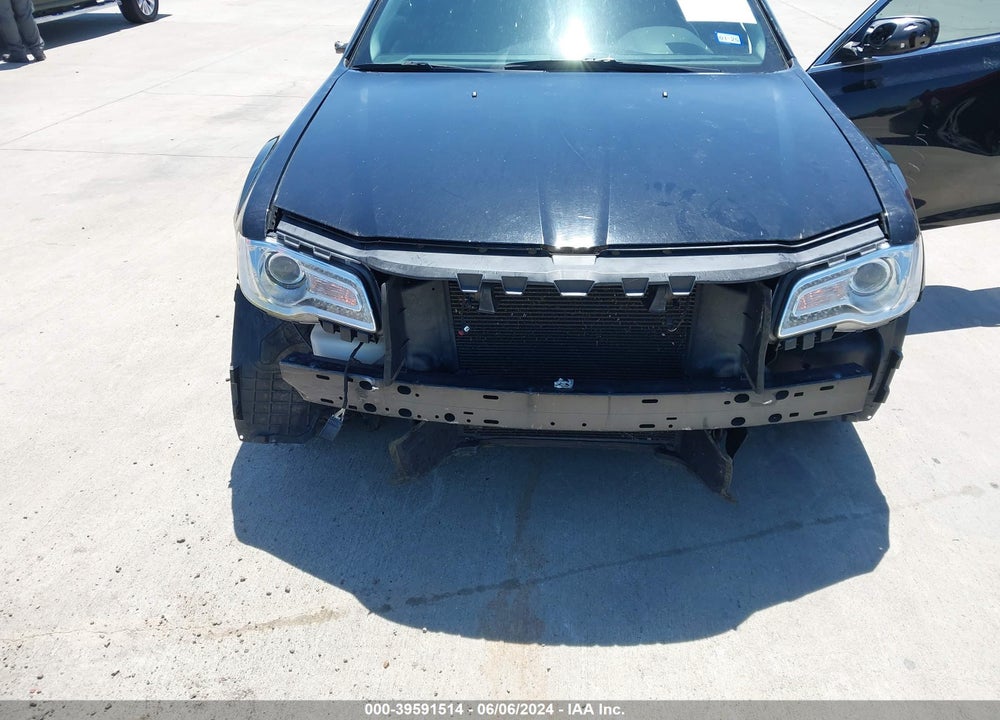 2017 CHRYSLER 300C VIN: 2C3CCAEGXHH565223