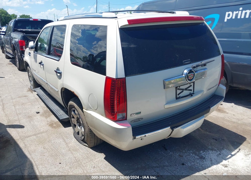 2010 CADILLAC ESCALADE PREMIUM VIN: 1GYUKCEF5AR218517