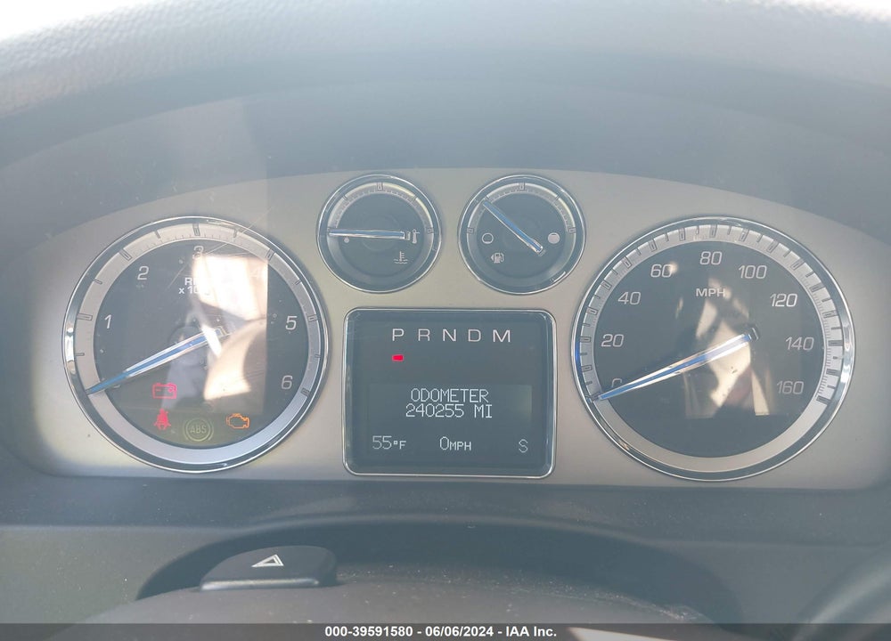 2010 CADILLAC ESCALADE PREMIUM VIN: 1GYUKCEF5AR218517