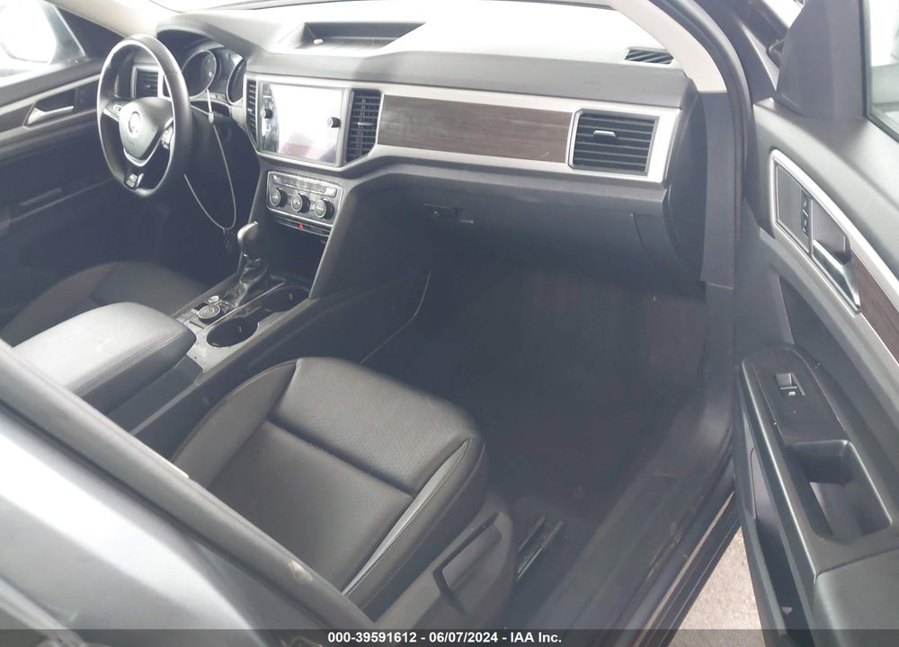 2019 VOLKSWAGEN ATLAS 3.6L V6 SE W/TECHNOLOGY R-LINE VIN: 1V2XR2CA9KC523165
