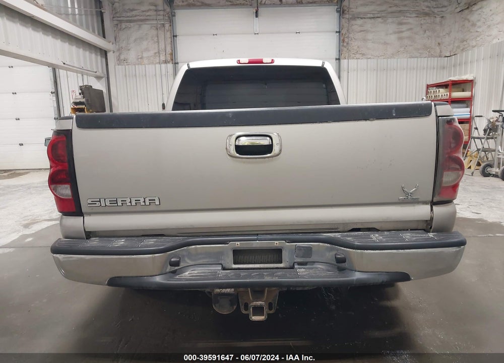 2004 GMC SIERRA 1500 SLE VIN: 2GTEC19T241299923