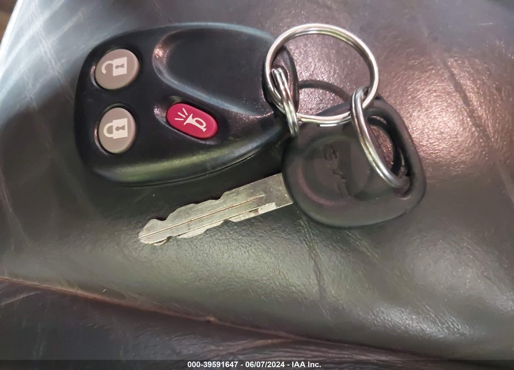 2004 GMC SIERRA 1500 SLE VIN: 2GTEC19T241299923