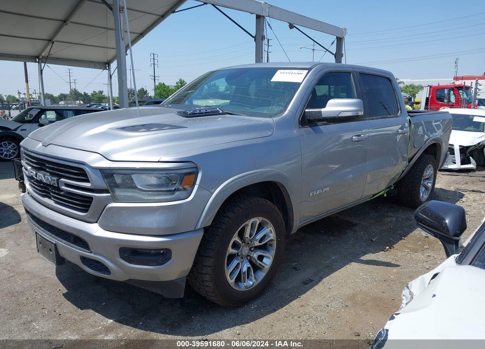 2019 RAM 1500 LAIE  4X4 5'7 BOX VIN: 1C6SRFJT3KN725583