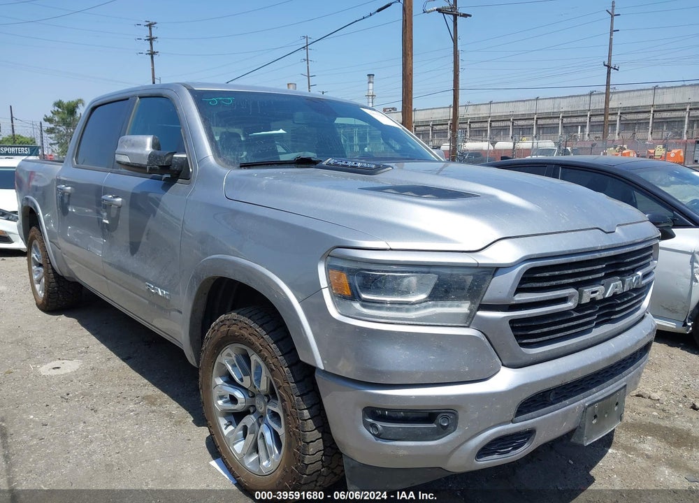 2019 RAM 1500 LAIE  4X4 5'7 BOX VIN: 1C6SRFJT3KN725583