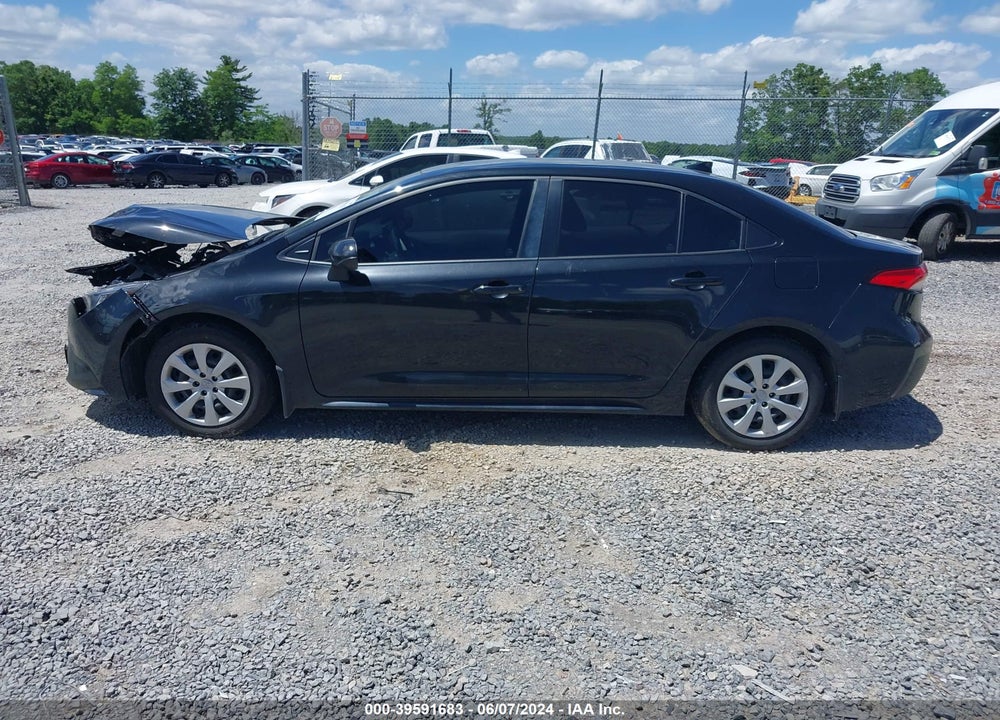 2022 TOYOTA COROLLA LE VIN: JTDEPMAE0NJ231579