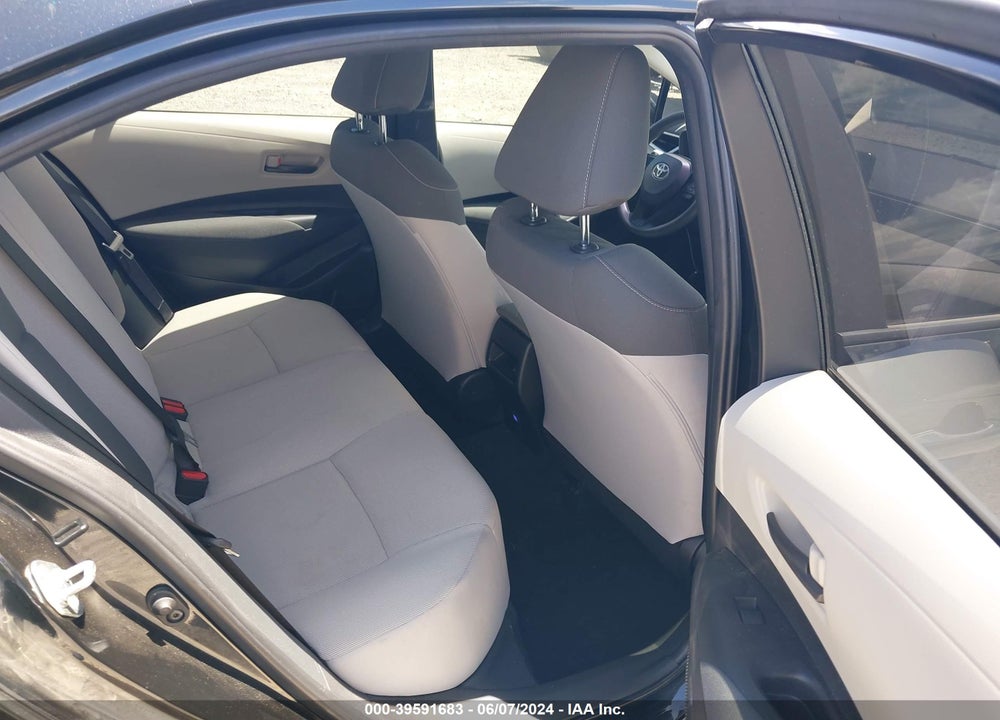 2022 TOYOTA COROLLA LE VIN: JTDEPMAE0NJ231579