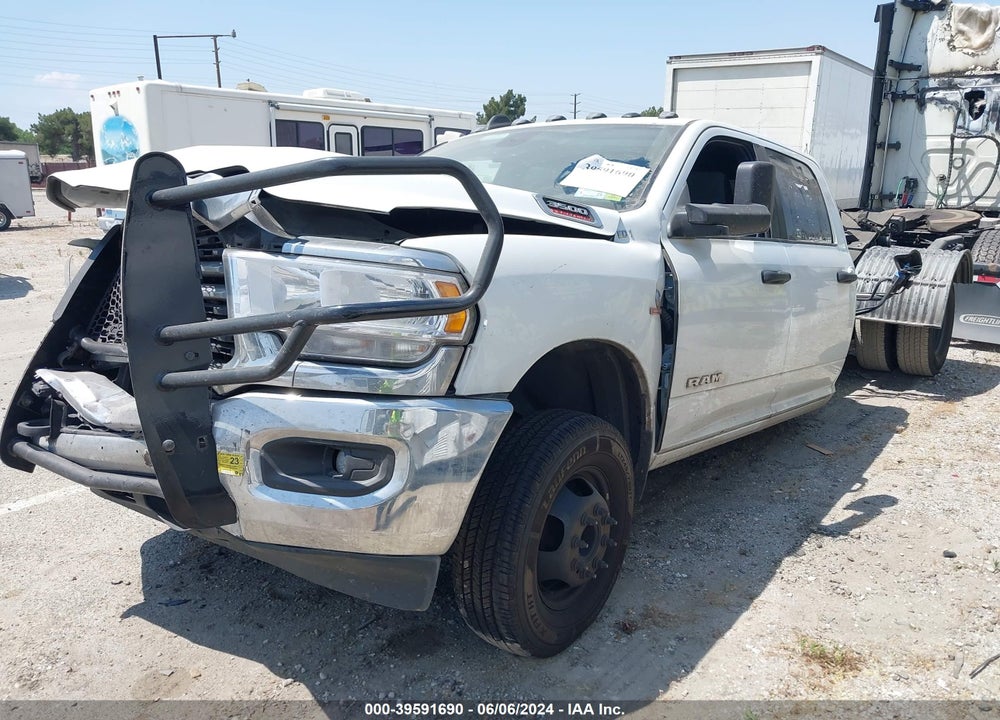 2022 RAM 3500 BIG HORN  4X4 8' BOX VIN: 3C63RRHL6NG415873