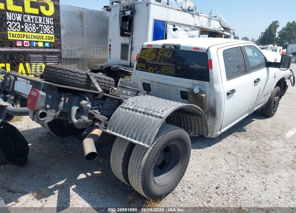 2022 RAM 3500 BIG HORN  4X4 8' BOX VIN: 3C63RRHL6NG415873