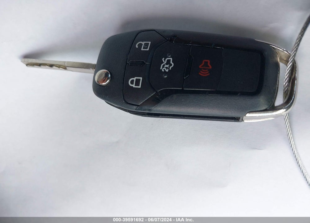2014 FORD FUSION SE VIN: 3FA6P0HD4ER334963