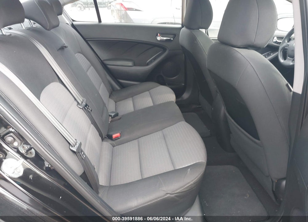 2016 KIA FORTE LX VIN: KNAFX4A63G5582234