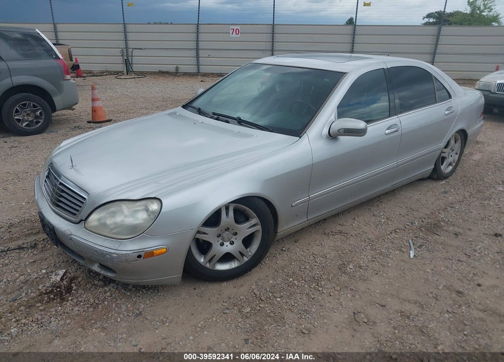 2001 MERCEDES-BENZ S 500 VIN: WDBNG75J51A149137