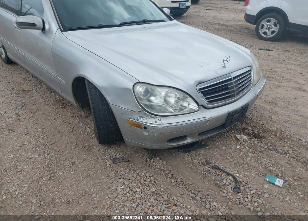 2001 MERCEDES-BENZ S 500 VIN: WDBNG75J51A149137