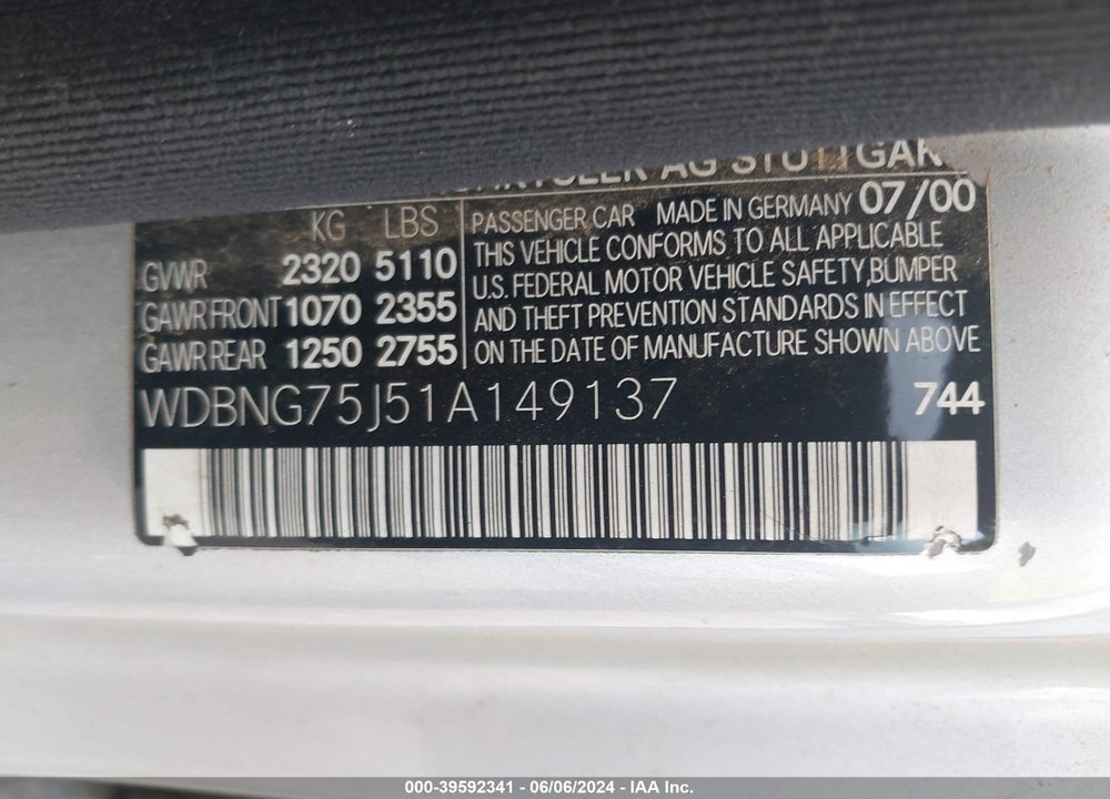 2001 MERCEDES-BENZ S 500 VIN: WDBNG75J51A149137