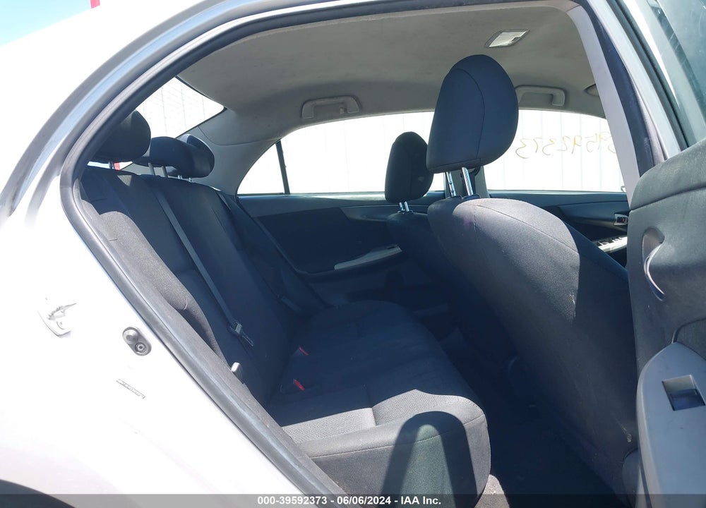2010 TOYOTA COROLLA S VIN: 2T1BU4EE3AC450127