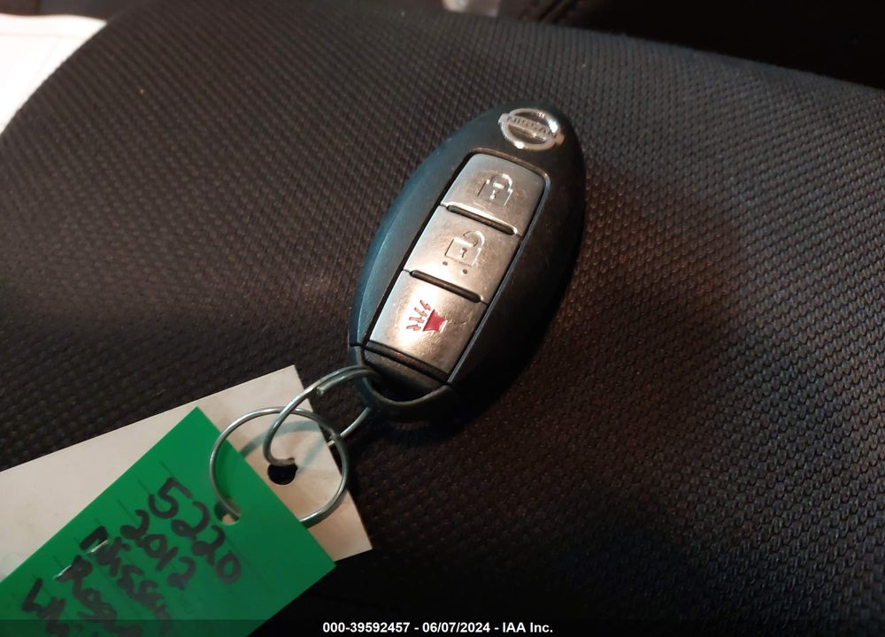 2012 NISSAN ROGUE SV VIN: JN8AS5MV4CW391080