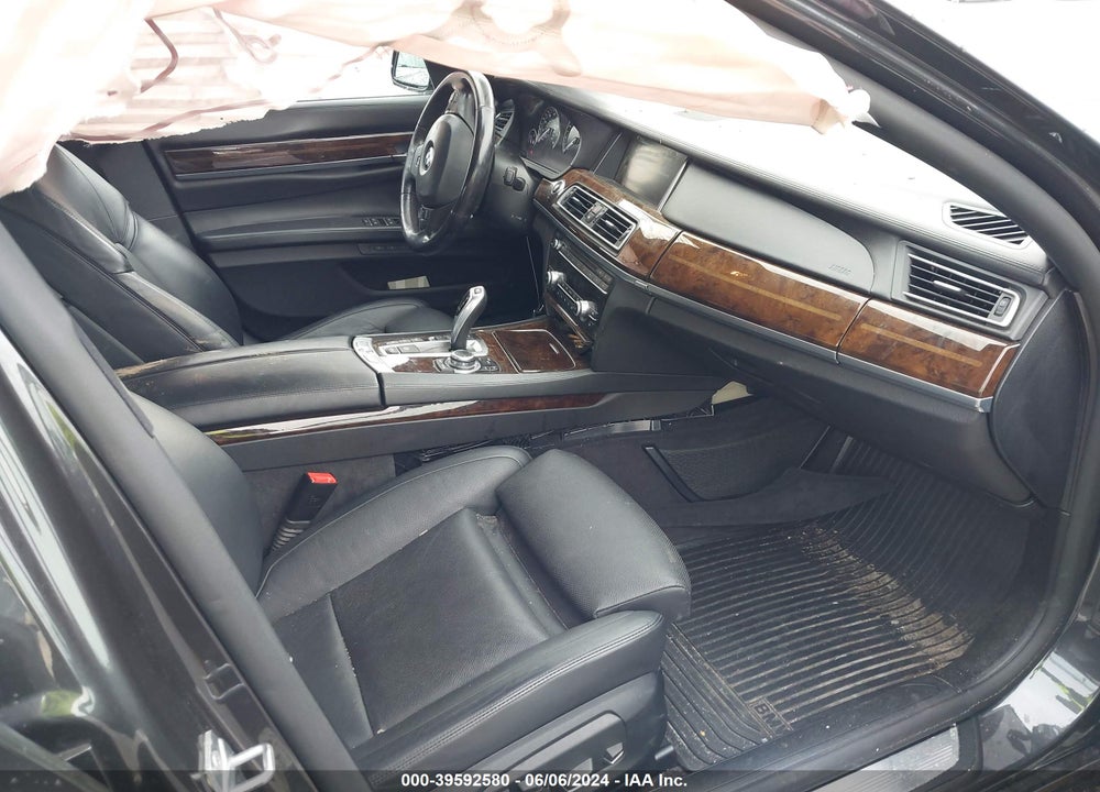 2013 BMW 740LI XDRIVE VIN: WBAYF4C5XDD127463