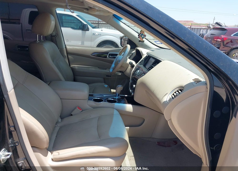 2013 NISSAN PATHFINDER SL VIN: 5N1AR2MN3DC652297