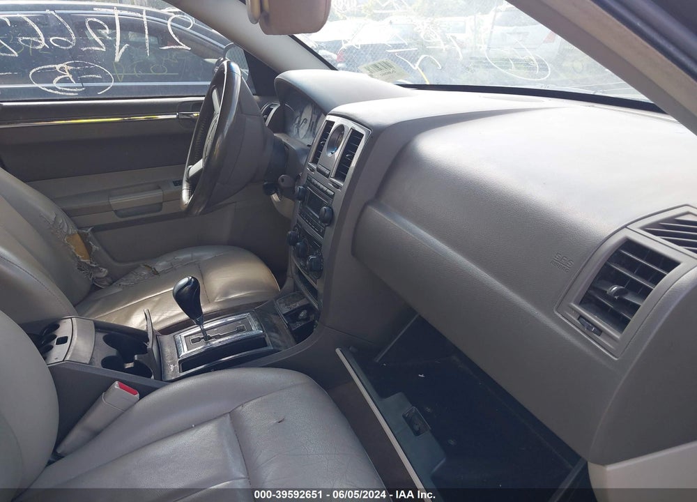 2007 CHRYSLER 300 TOURING VIN: 2C3KA53G57H728094