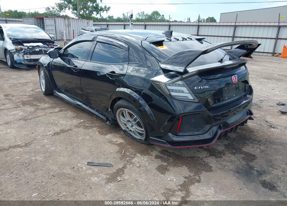 2018 HONDA CIVIC TYPE-R TOURING VIN: SHHFK8G75JU202212