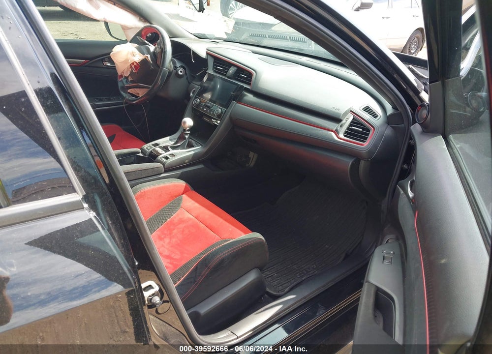 2018 HONDA CIVIC TYPE-R TOURING VIN: SHHFK8G75JU202212