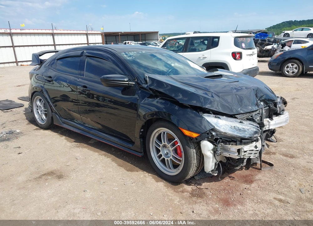 2018 HONDA CIVIC TYPE-R TOURING VIN: SHHFK8G75JU202212