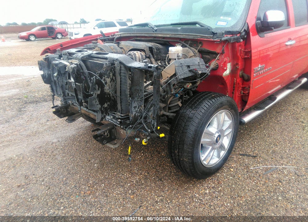 2013 CHEVROLET SILVERADO 1500 LT VIN: 3GCPKSE71DG157998