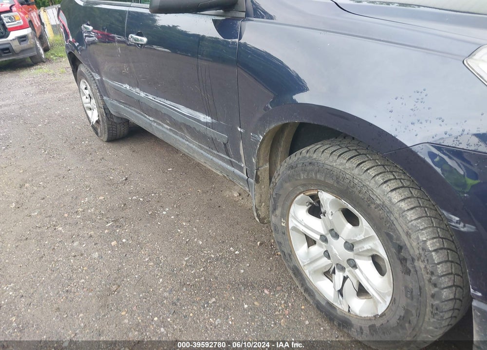 2015 CHEVROLET TRAVERSE LS VIN: 1GNKVFKD0FJ235411