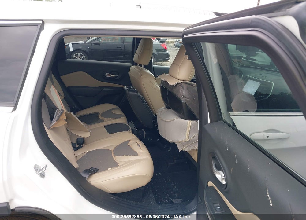 2015 JEEP CHEROKEE VIN: 1C4PJMDS0FW634154