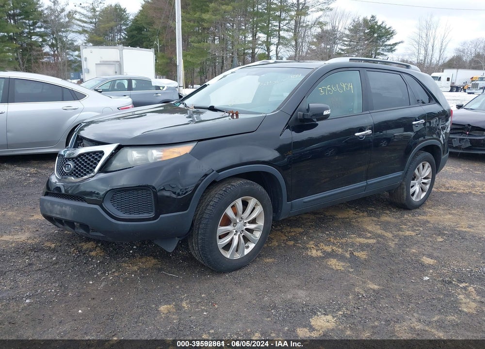 2011 KIA SORENTO LX V6 VIN: 5XYKT4A25BG066547