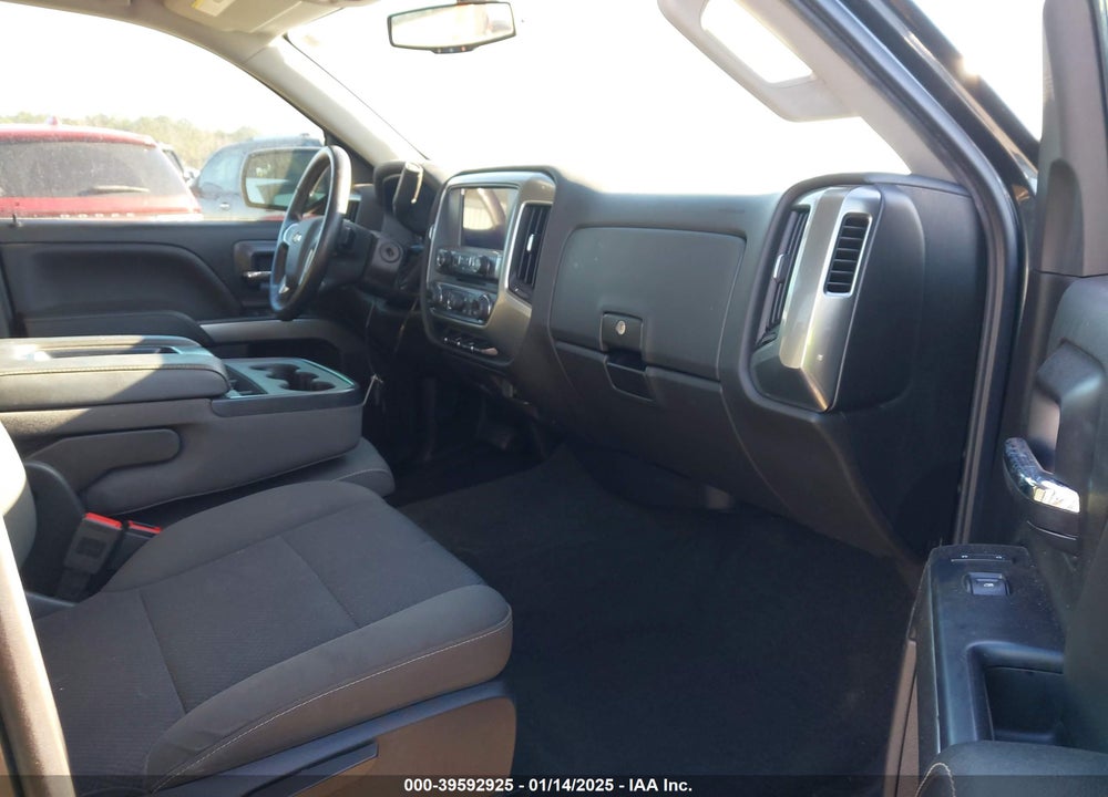 2018 CHEVROLET SILVERADO 1500 1LT VIN: 1GCRCREC8JZ226029