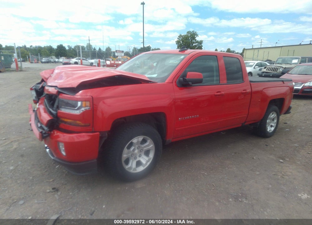 2016 CHEVROLET SILVERADO 1500 2LT VIN: 1GCVKREC0GZ220199