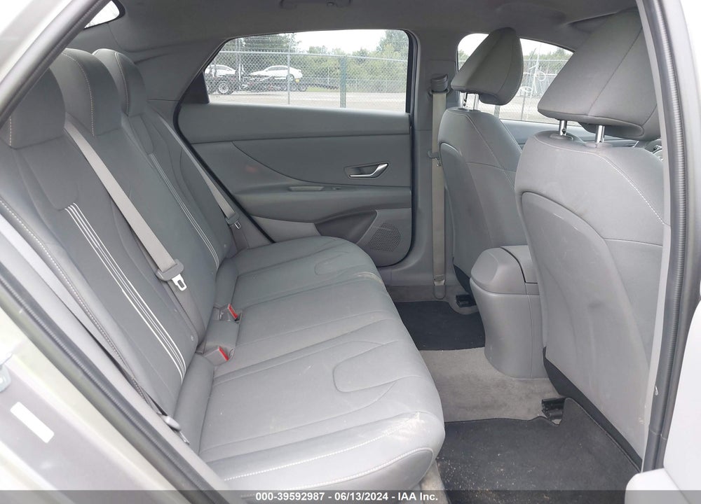 2023 HYUNDAI ELANTRA SEL VIN: KMHLS4AG1PU553412