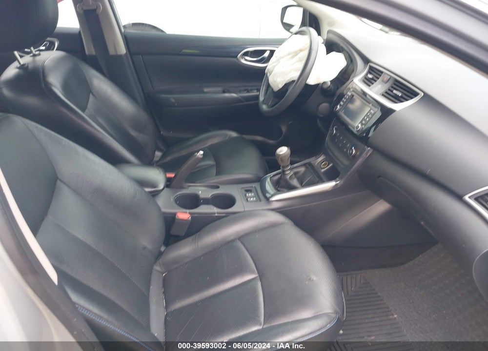 2017 NISSAN SENTRA SR TURBO VIN: 3N1CB7AP0HY232923