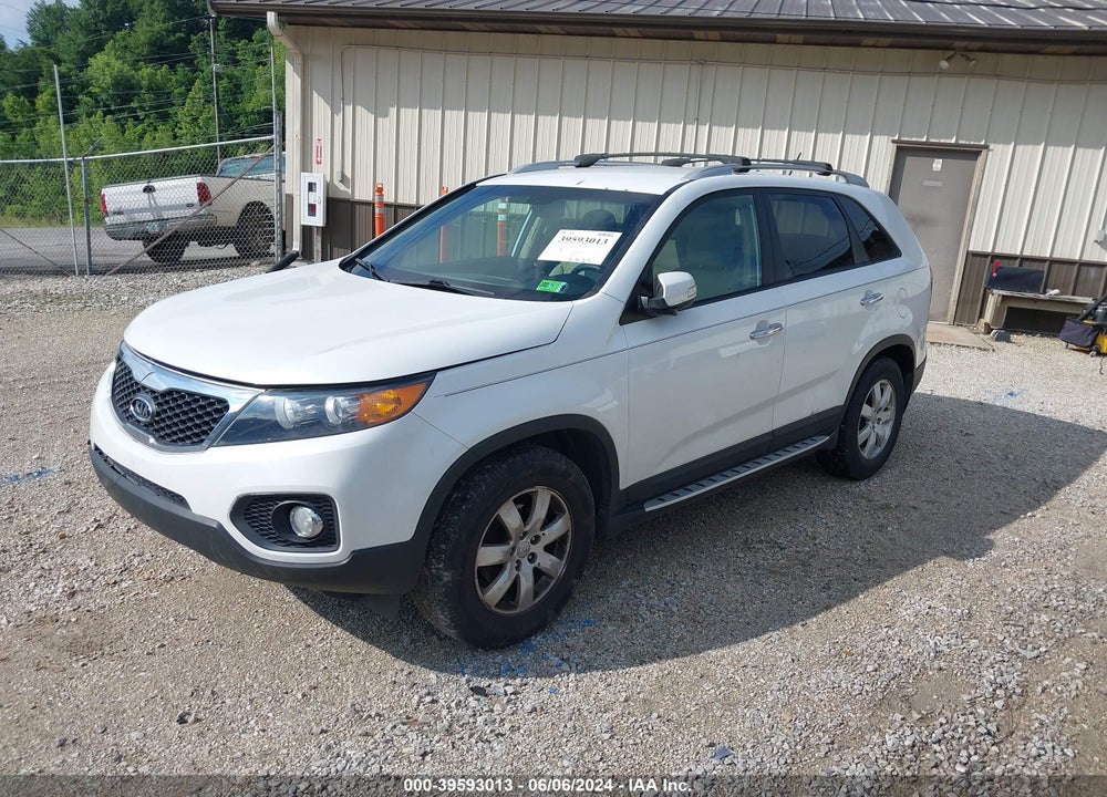 2013 KIA SORENTO VIN: 5XYKT3A66DG421404