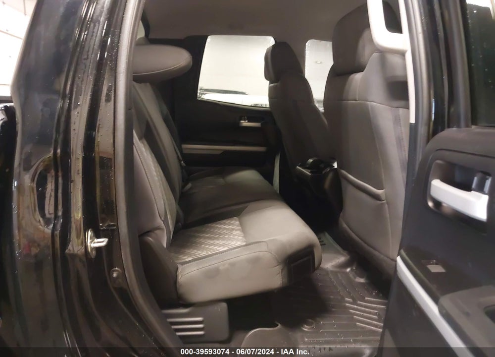 2019 TOYOTA TUNDRA SR5 5.7L V8 VIN: 5TFUW5F19KX795234