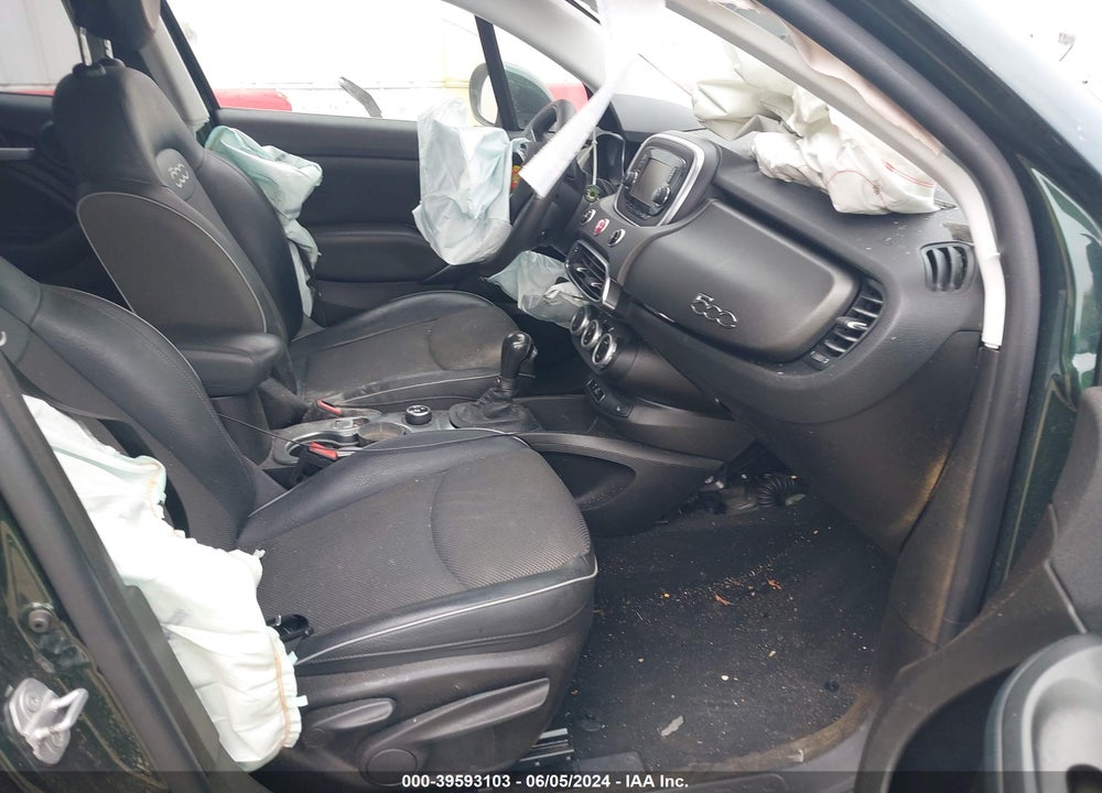 2016 FIAT 500X VIN: ZFBCFYCTXGP507072